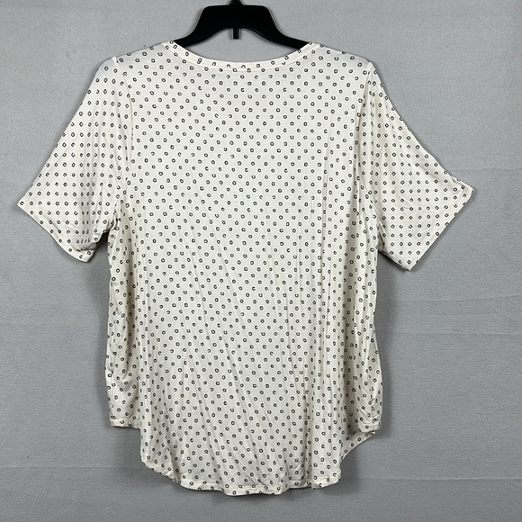 Lane Bryant Womens Short Sleeve Blouse Ivory Size 18/20 - Picture 2 of 7